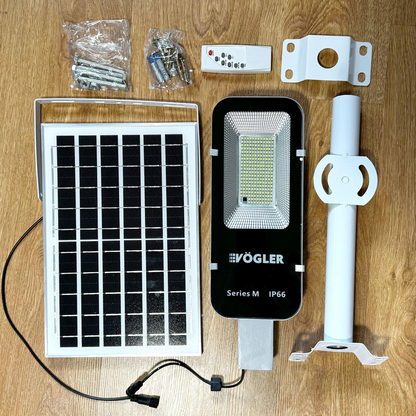 Lampă solară puternică, senzor crepuscular, telecomandă, Series M 3200W