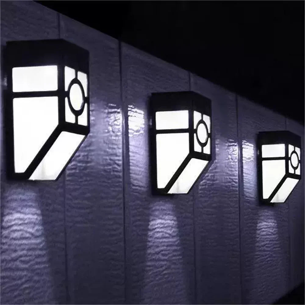 Set de 4 Lumini Solare Elegante pentru Grădină