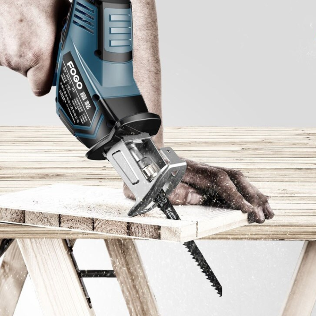 Fierastrau tip sabie 48V, 5 Ah, pentru gradina si diferite activitati